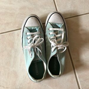 Teal converse